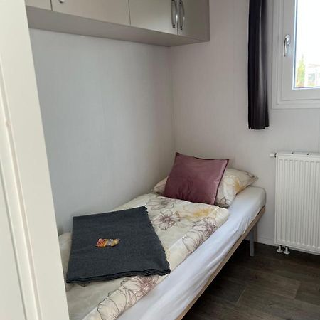 דירות סירוסקרקה Chalet Zeeland מראה חיצוני תמונה